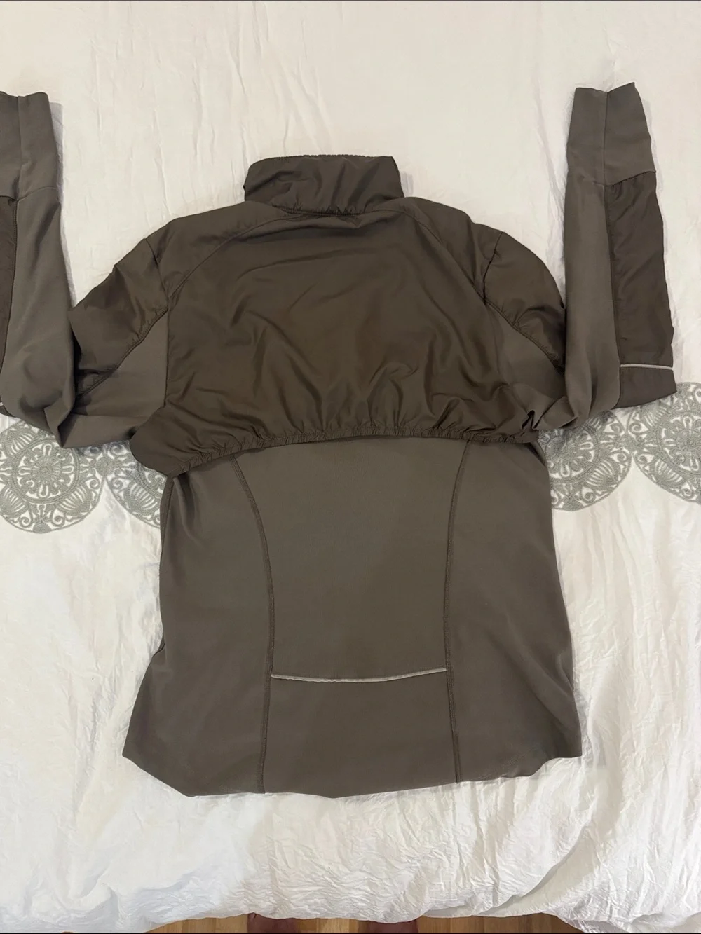 Nike Women’s Olive Utility Full-Zip Jacket